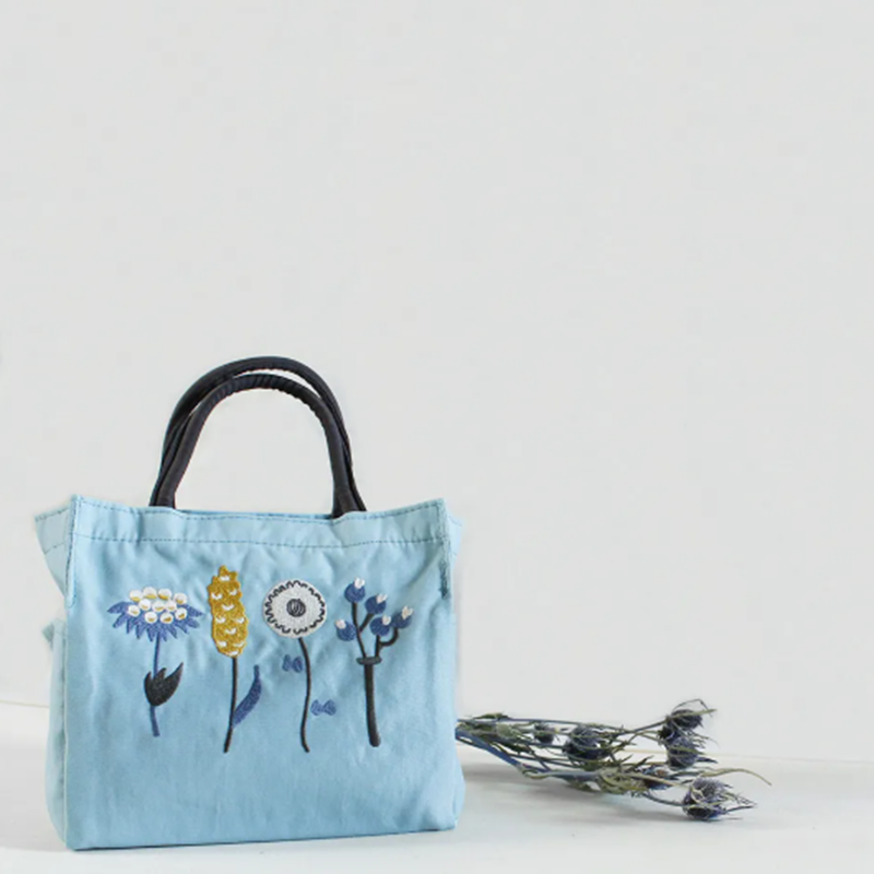 Atsuko Matano アツコ マタノ 刺繍マチ付トート/ ボタニカル